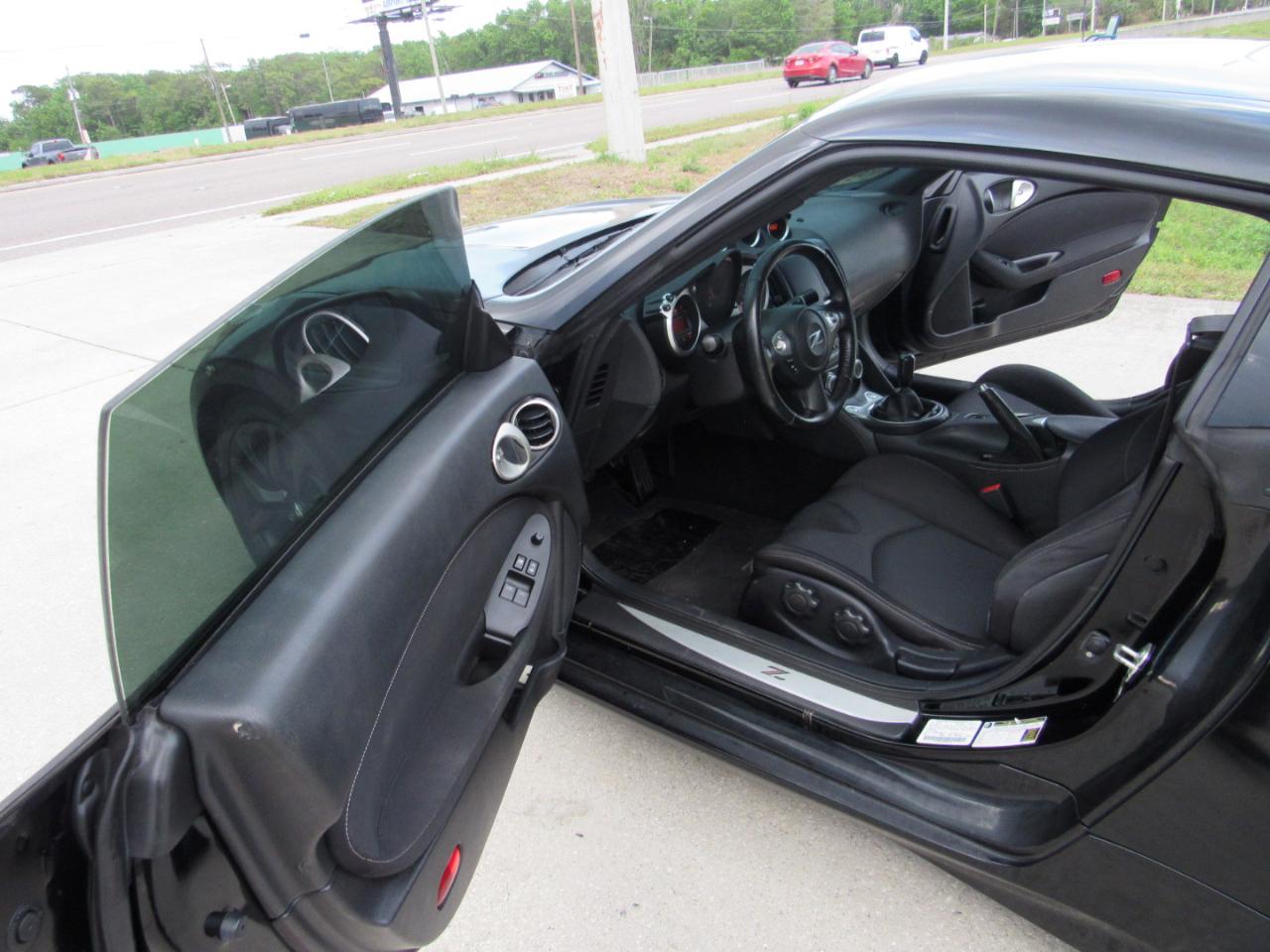 Nissan 370Z Coupe Manual 2020