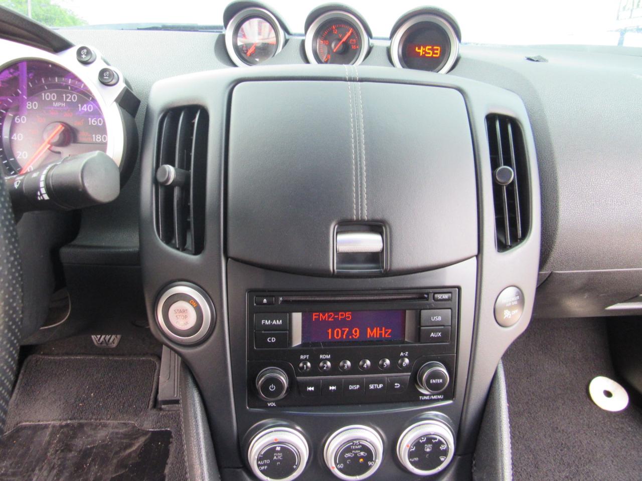 Nissan 370Z Coupe Manual 2020