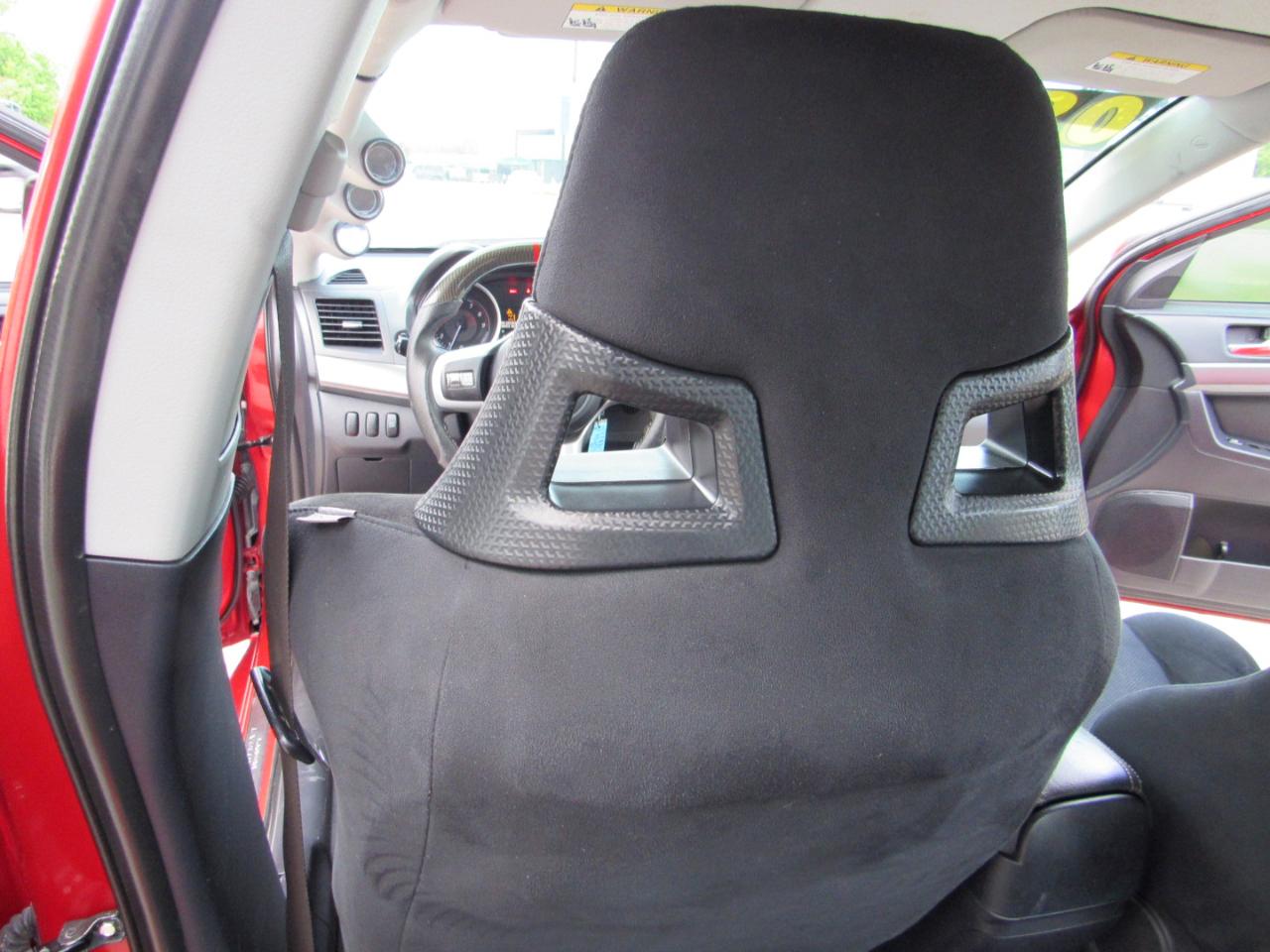 Mitsubishi Lancer 4dr Sdn Man Evolution GSR 2008