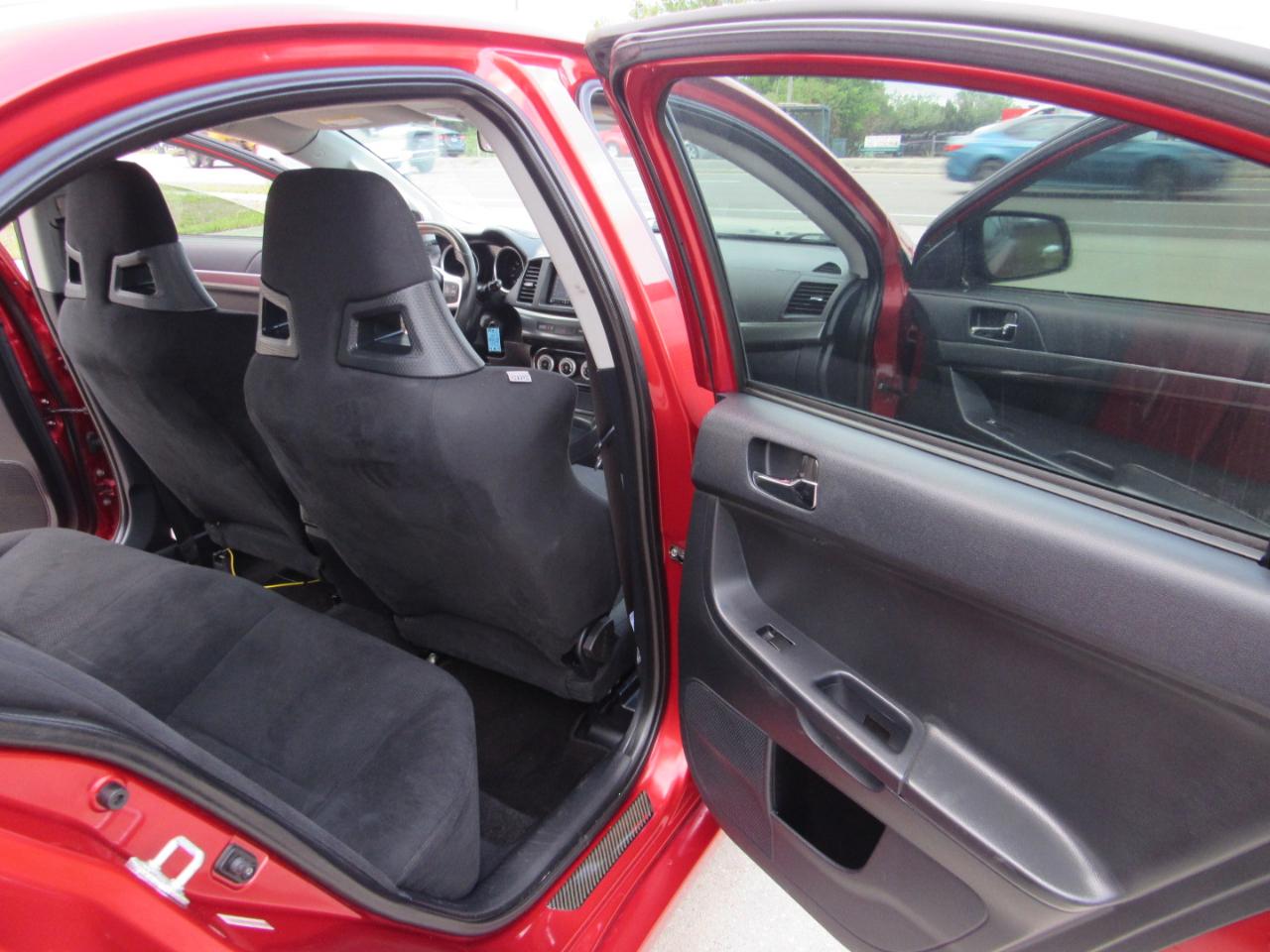 Mitsubishi Lancer 4dr Sdn Man Evolution GSR 2008