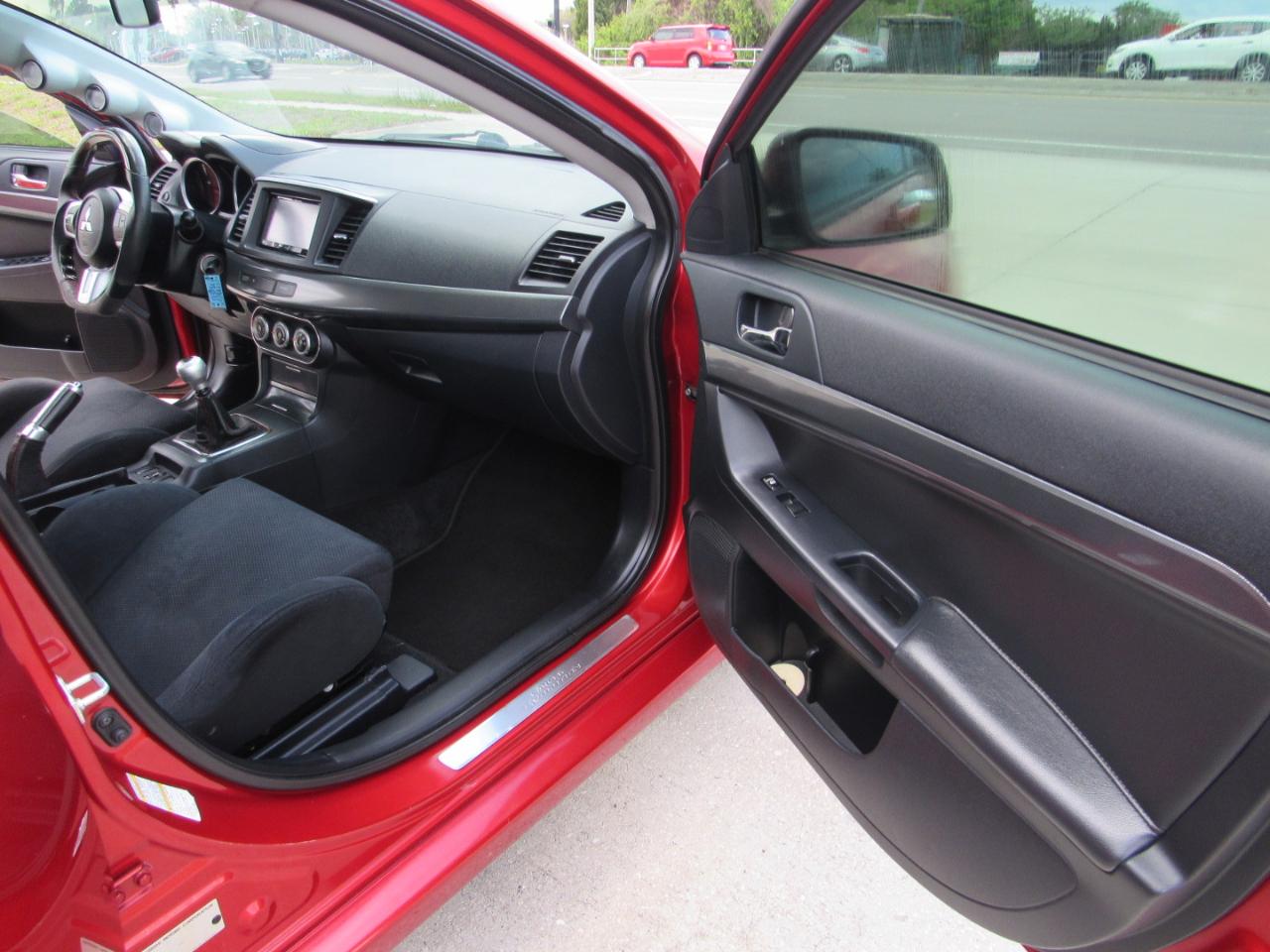 Mitsubishi Lancer 4dr Sdn Man Evolution GSR 2008