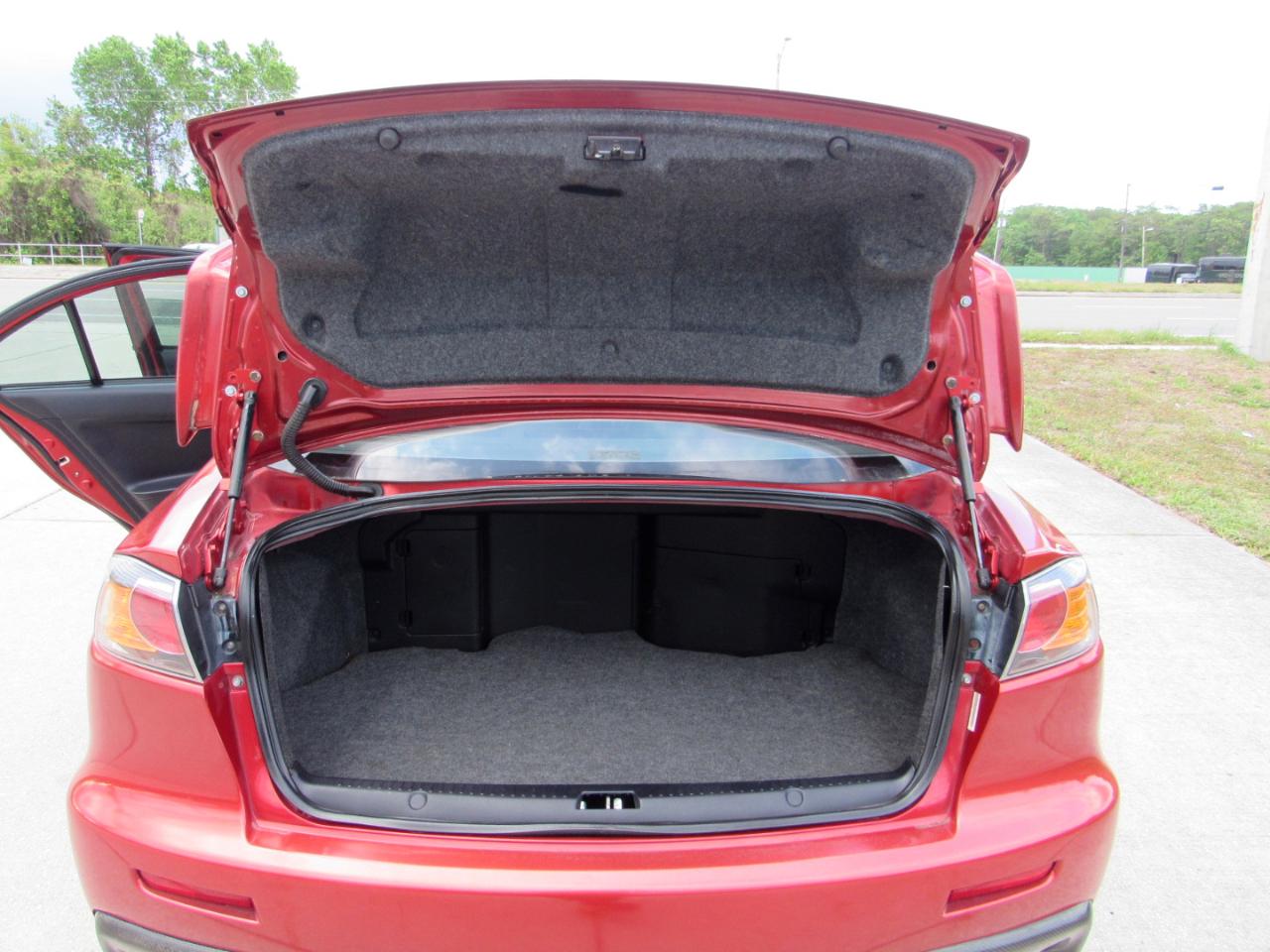 Mitsubishi Lancer 4dr Sdn Man Evolution GSR 2008