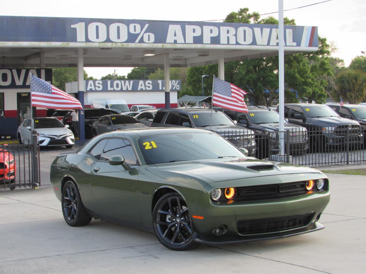 Dodge Challenger R/T RWD 2021