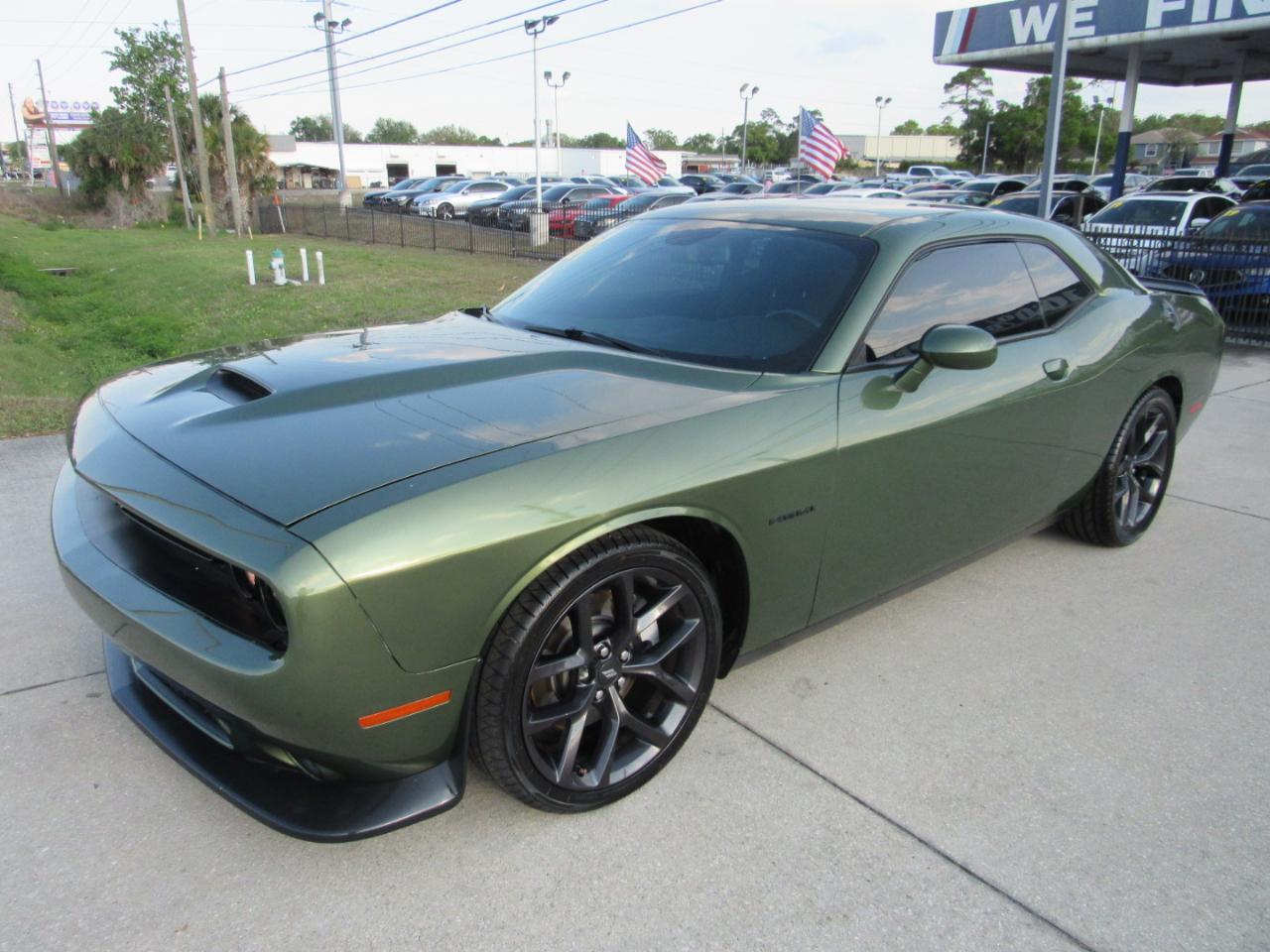 Dodge Challenger R/T RWD 2021