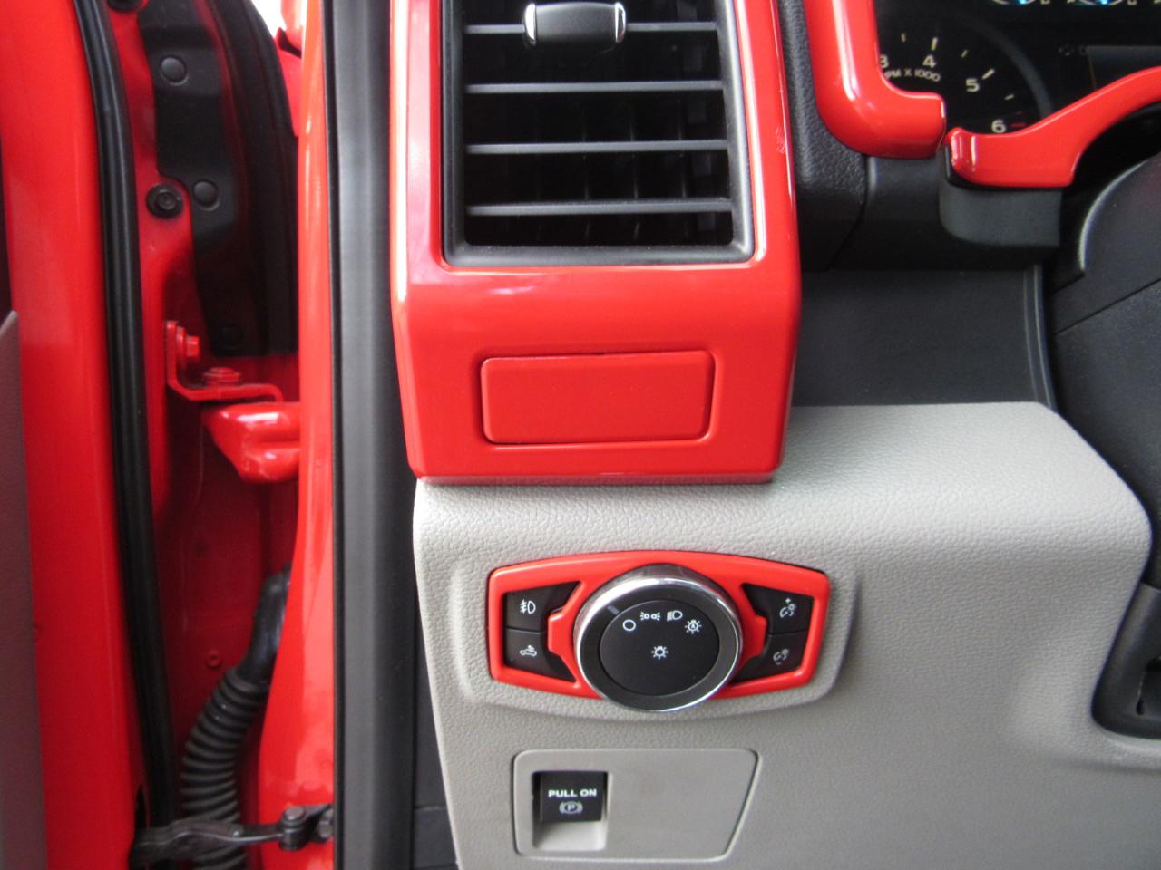 Ford F-150 XL 2WD SuperCab 8' Box 2017