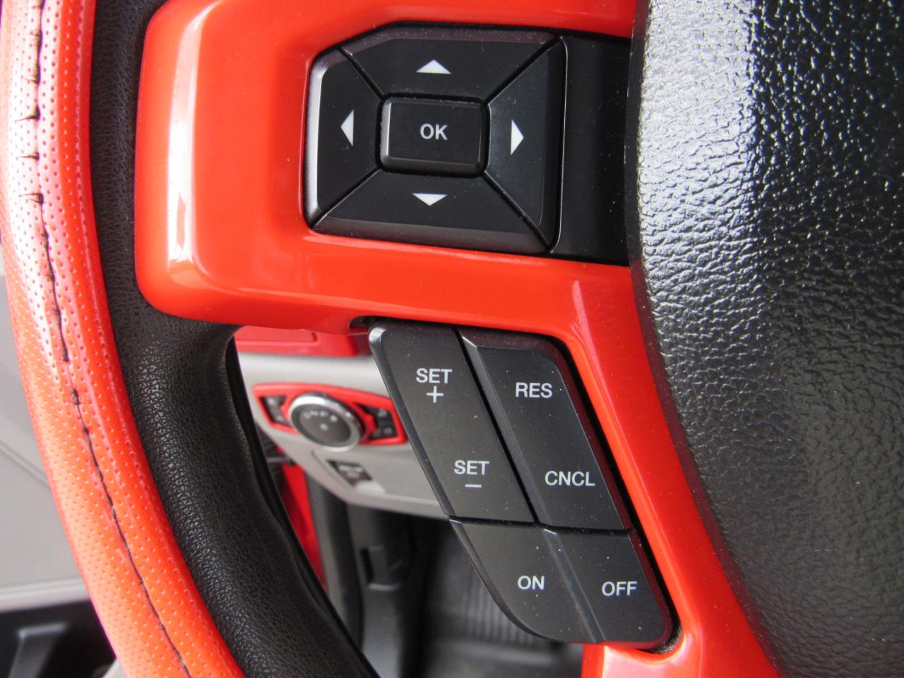 Ford F-150 XL 2WD SuperCab 8' Box 2017