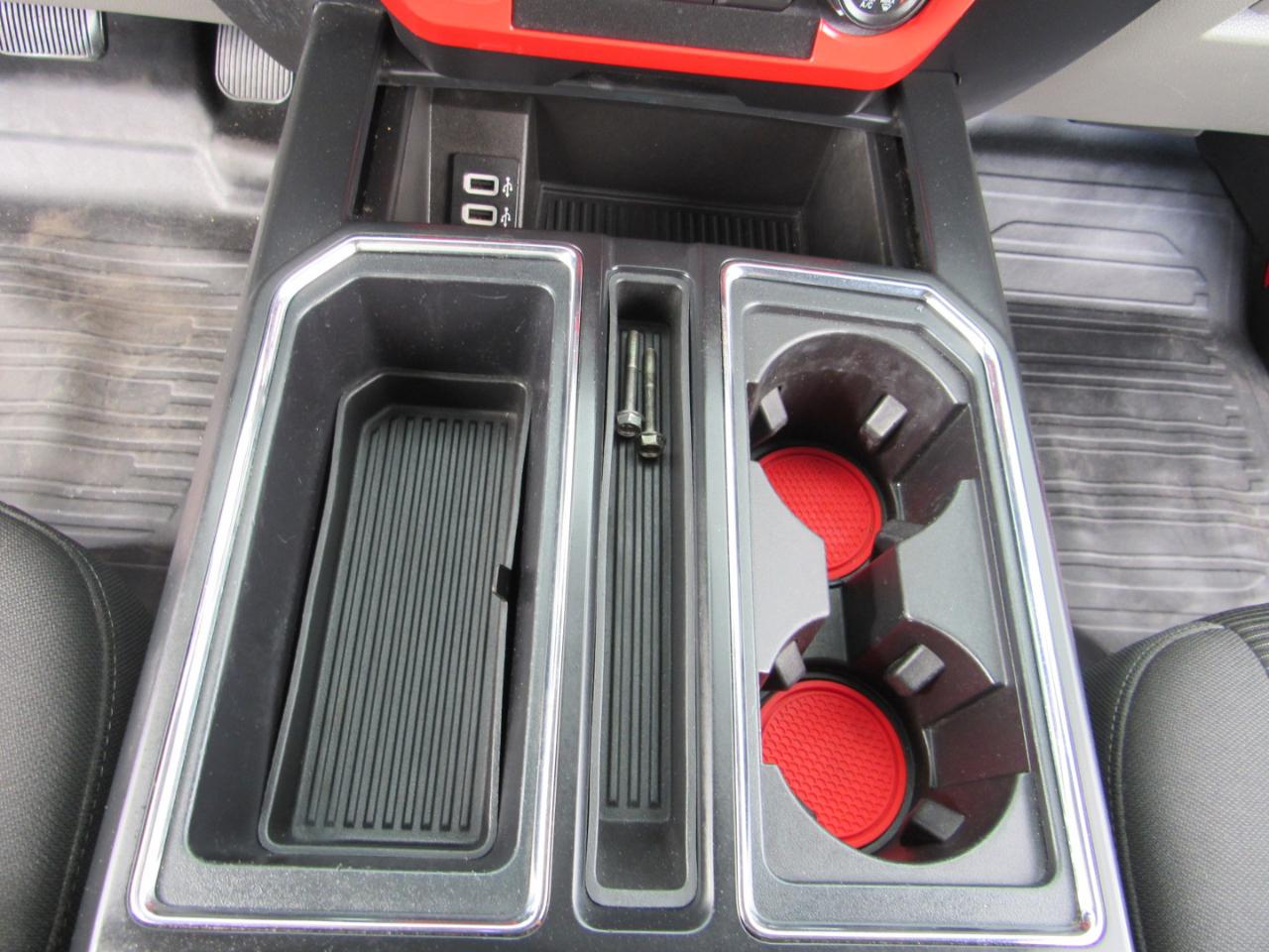 Ford F-150 XL 2WD SuperCab 8' Box 2017