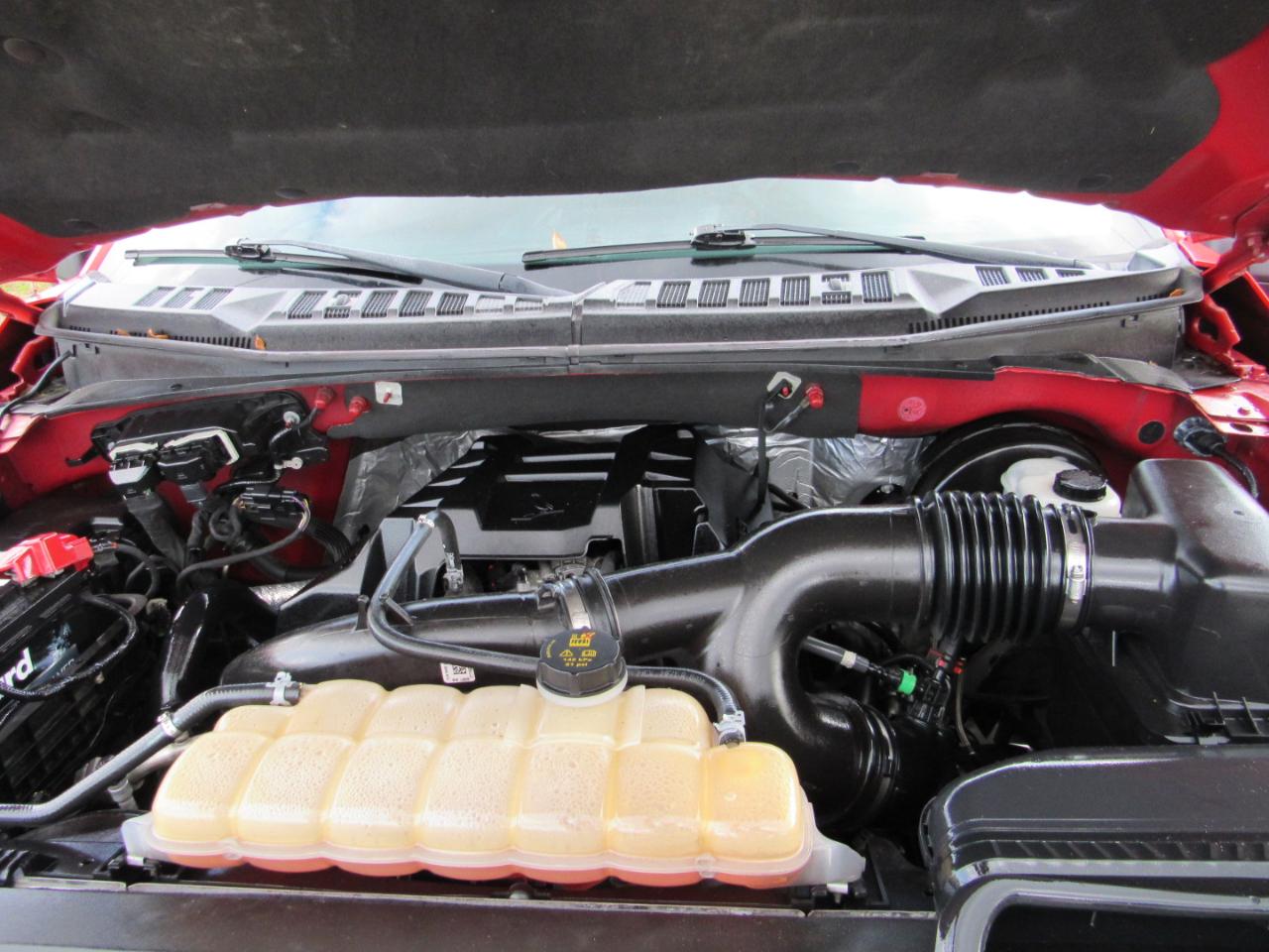 Ford F-150 XL 2WD SuperCab 8' Box 2017