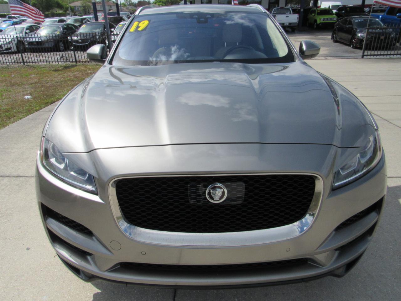 Jaguar F-Pace 25t Premium AWD 2019