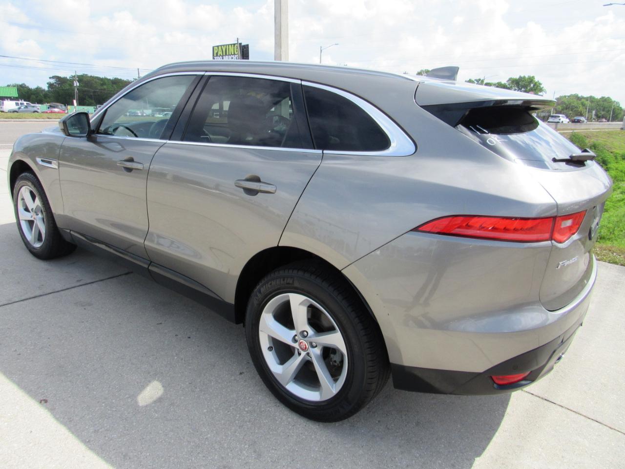 Jaguar F-Pace 25t Premium AWD 2019