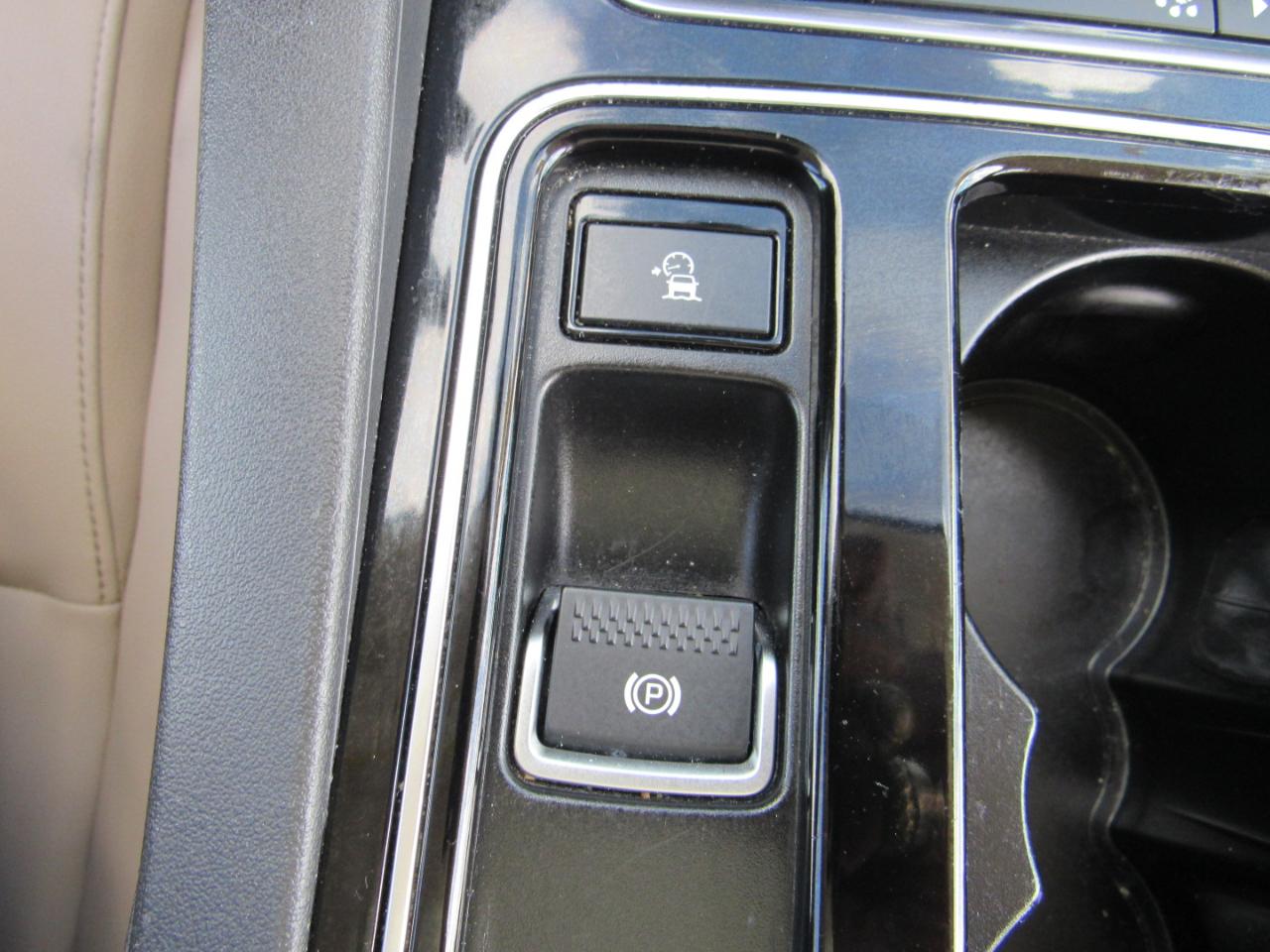 Jaguar F-Pace 25t Premium AWD 2019