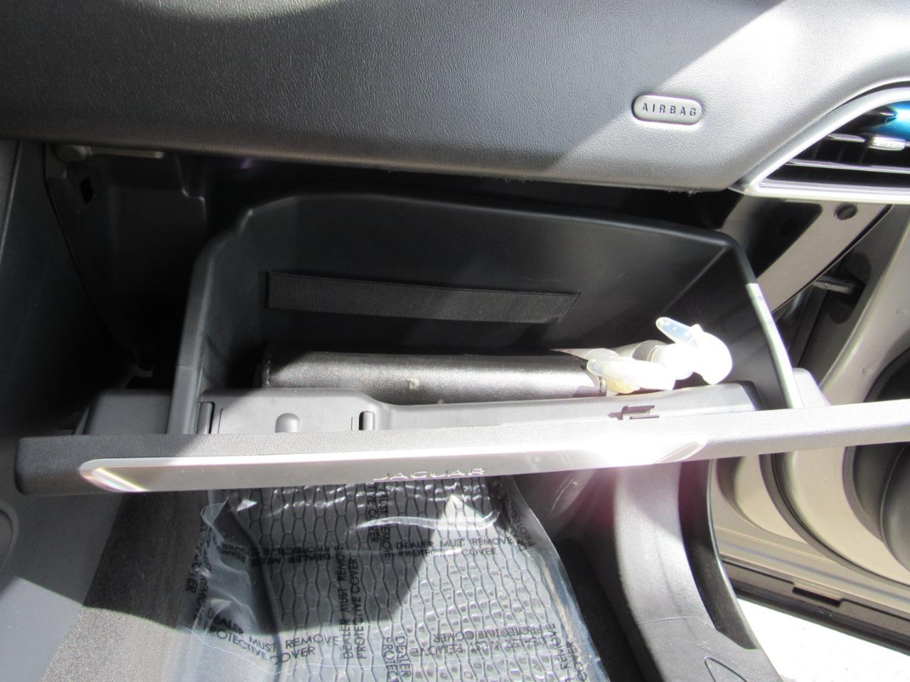 Jaguar F-Pace 25t Premium AWD 2019