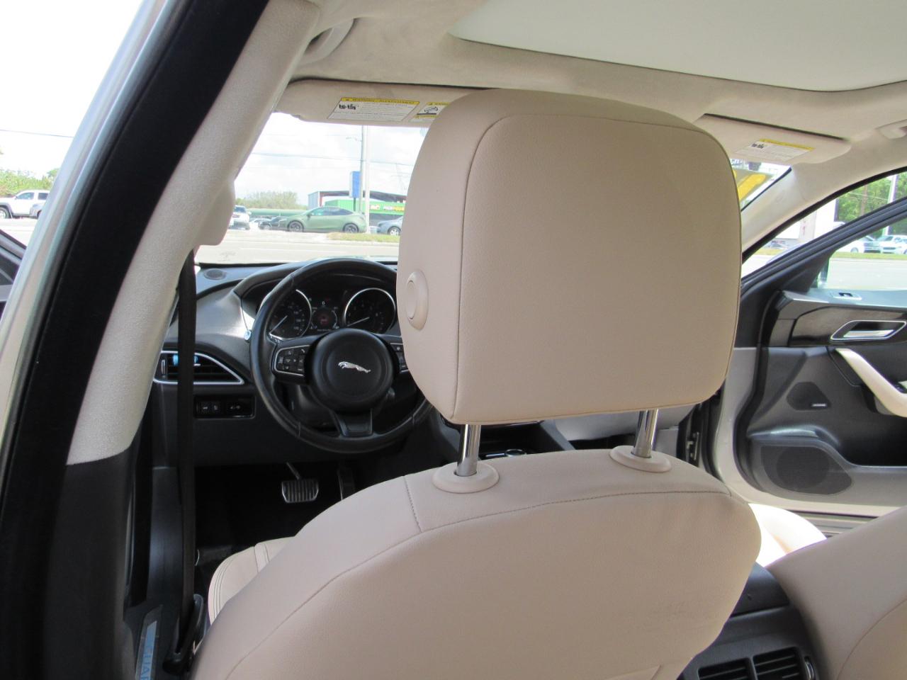 Jaguar F-Pace 25t Premium AWD 2019