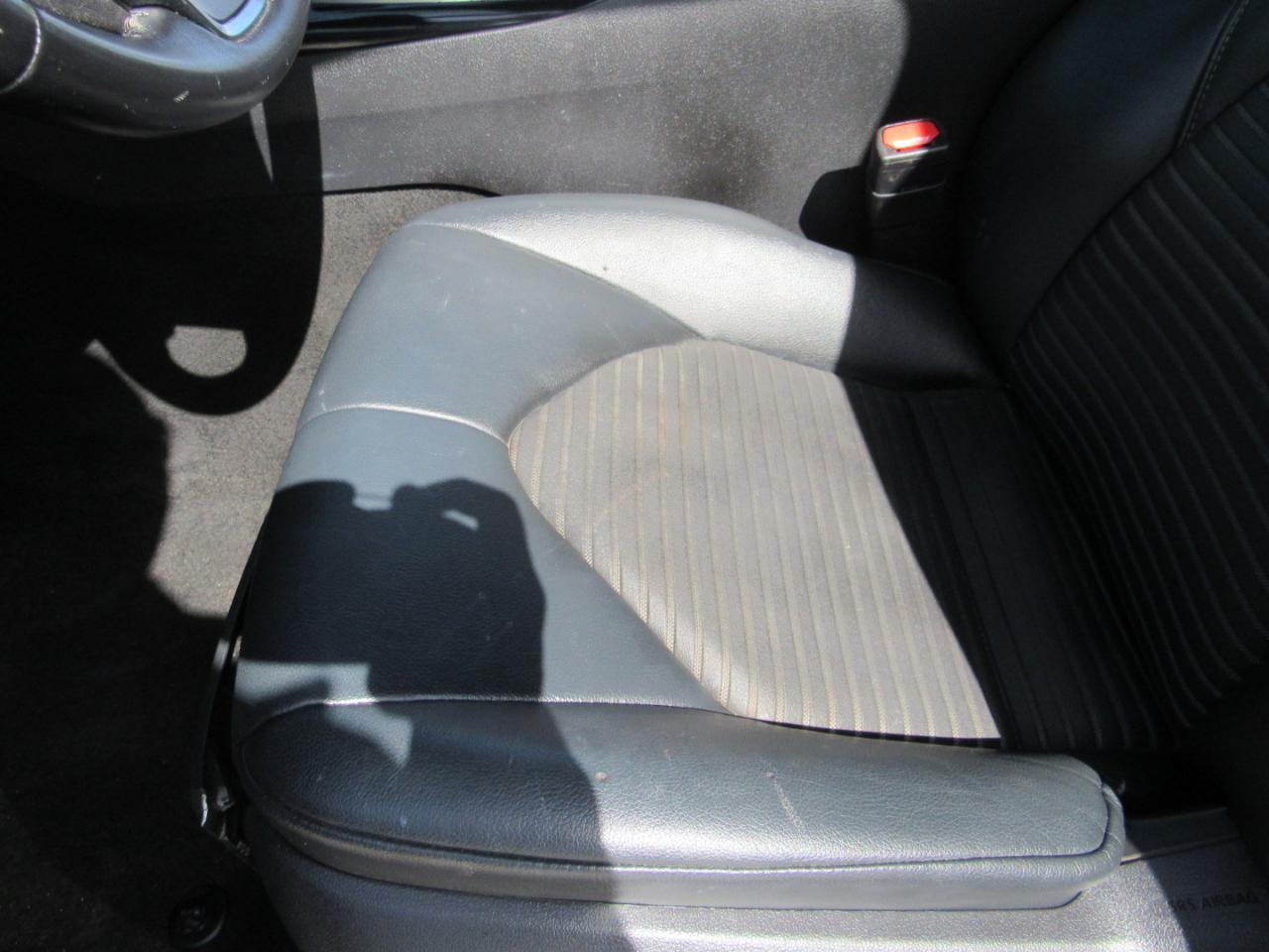 Toyota Camry XLE Auto (Natl) 2019