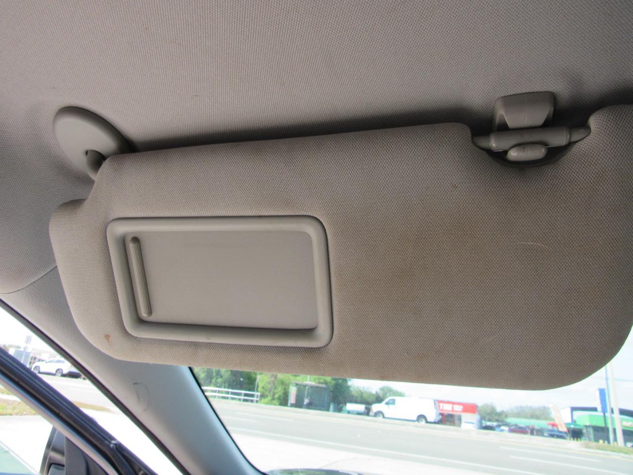 Toyota Camry XLE Auto (Natl) 2019