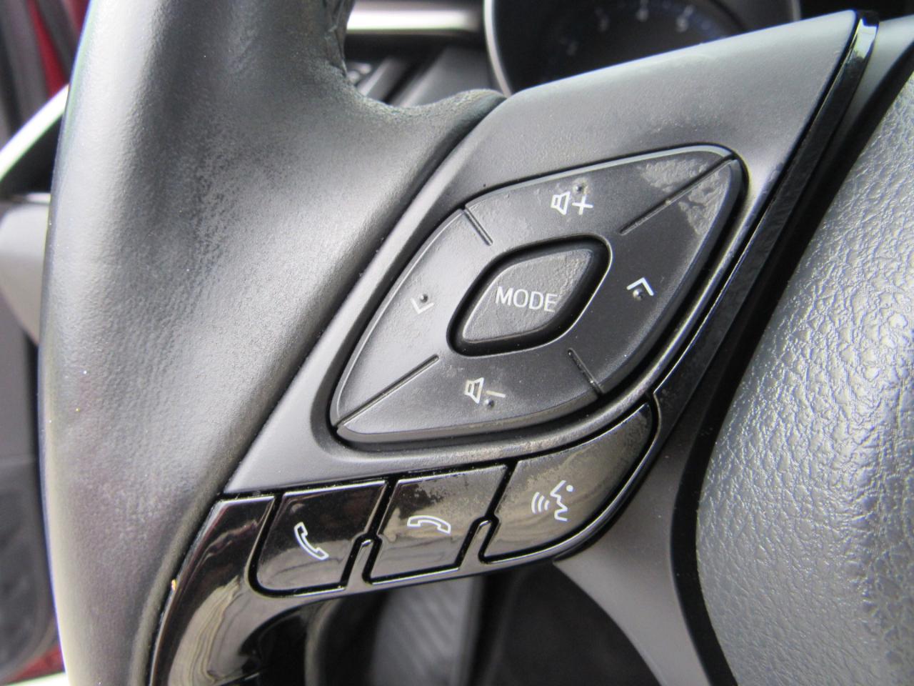 Toyota C-HR Limited FWD (Natl) 2019