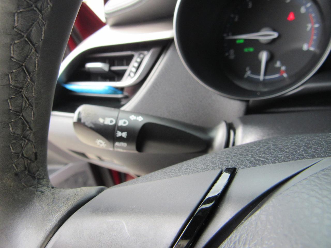 Toyota C-HR Limited FWD (Natl) 2019