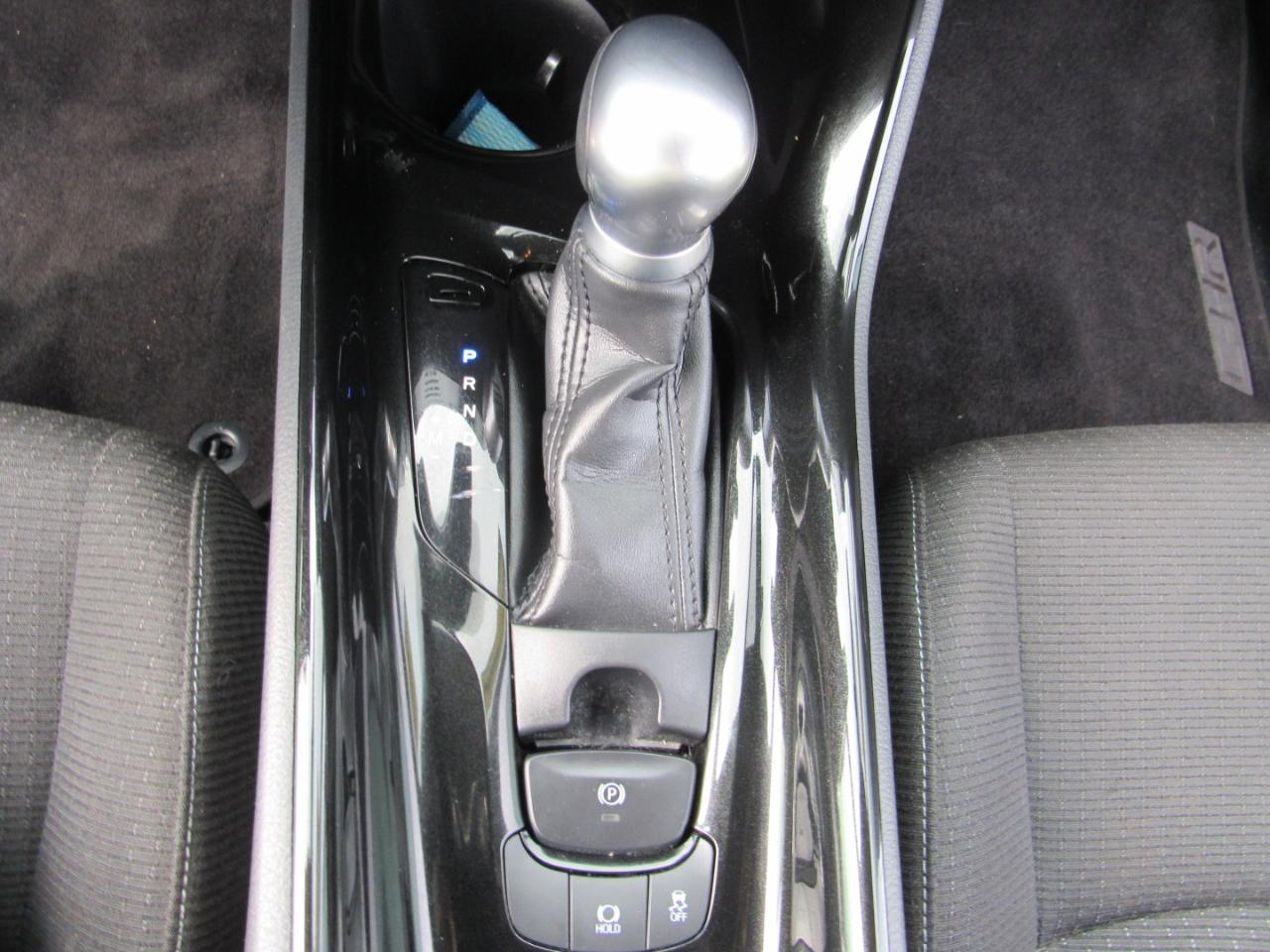 Toyota C-HR Limited FWD (Natl) 2019