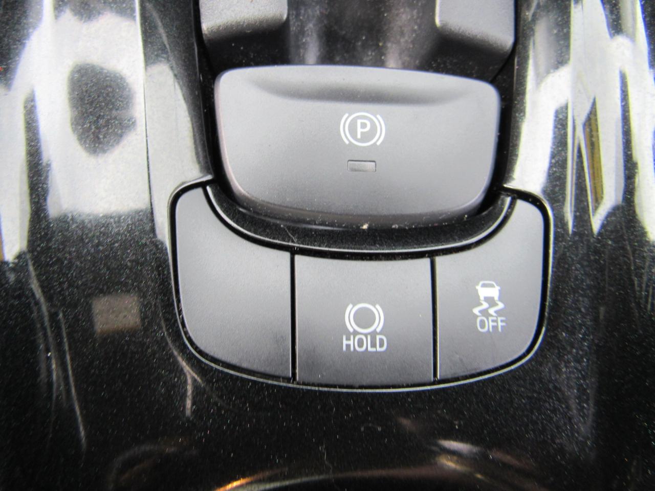 Toyota C-HR Limited FWD (Natl) 2019