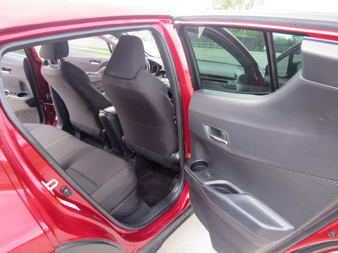 Toyota C-HR Limited FWD (Natl) 2019