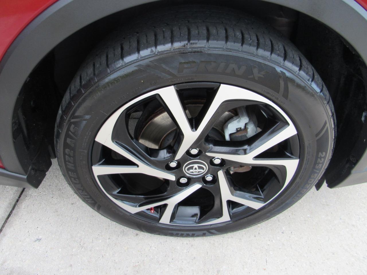 Toyota C-HR Limited FWD (Natl) 2019