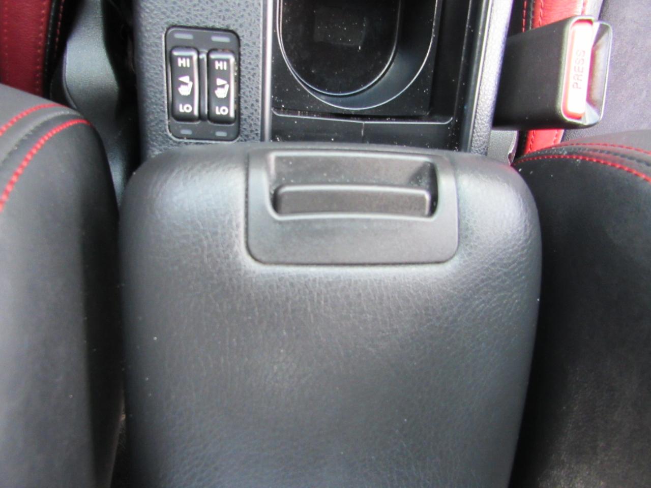 Subaru WRX STI 4dr Sdn 2016