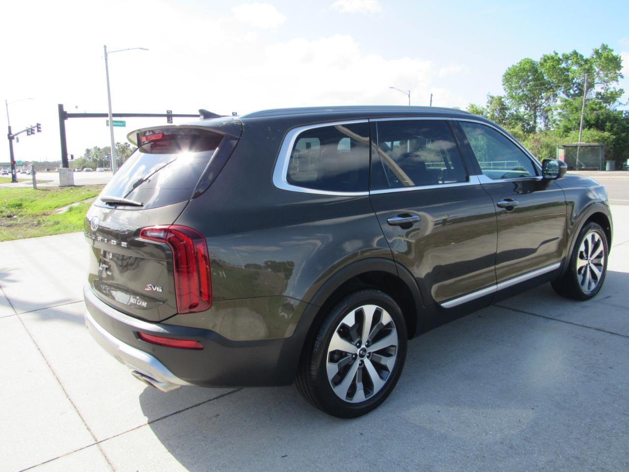 Kia Telluride S FWD 2020