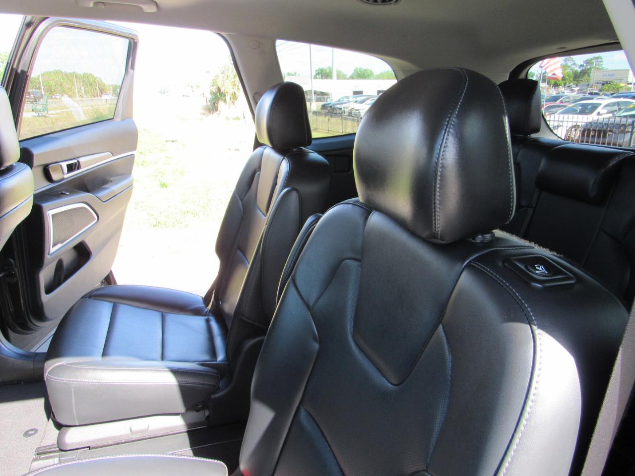 Kia Telluride S FWD 2020