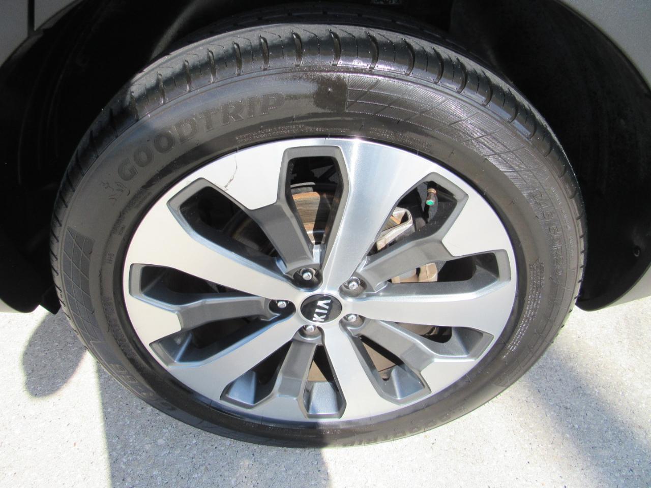 Kia Telluride S FWD 2020