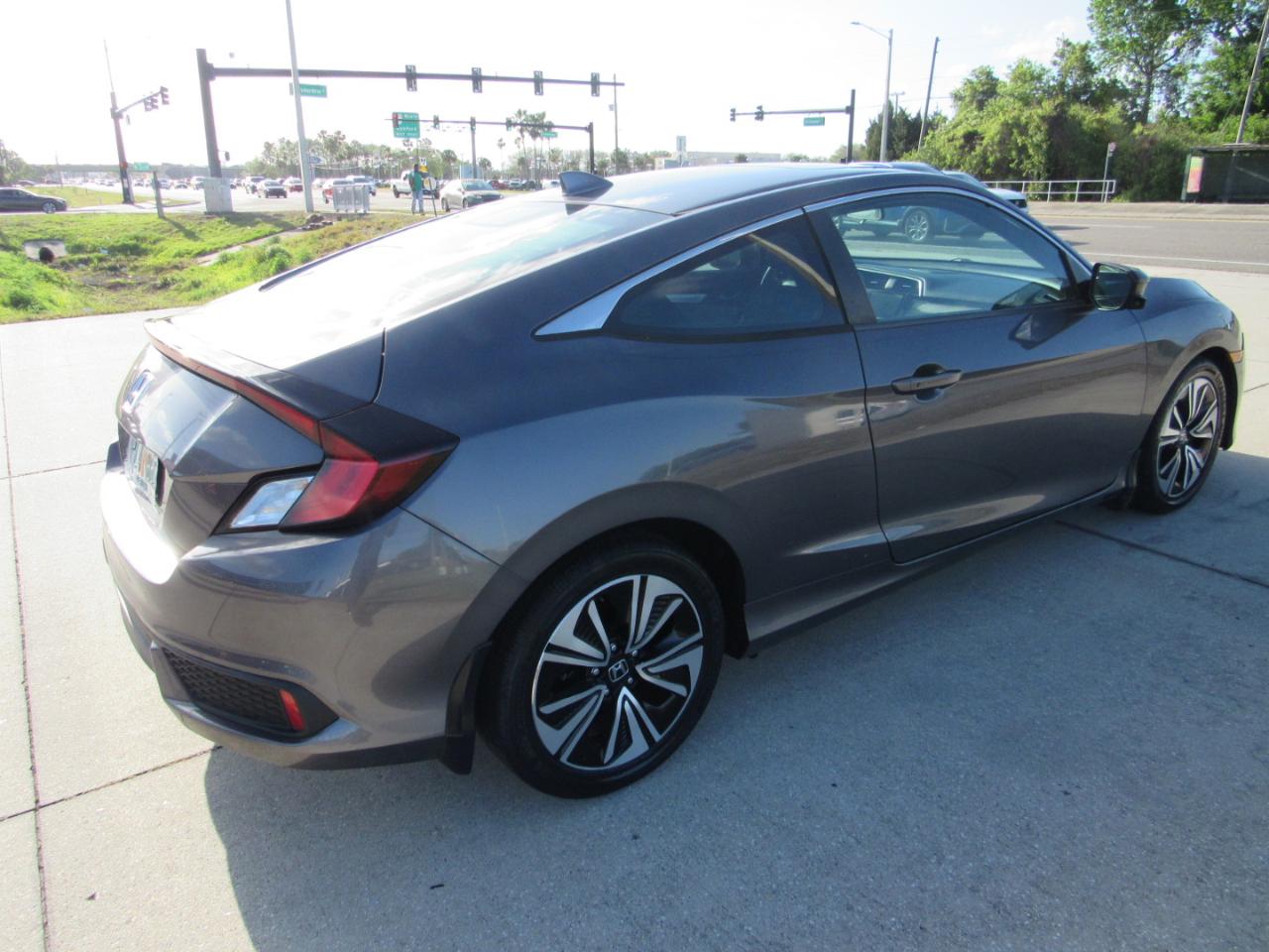 Honda Civic Coupe EX-T CVT 2018