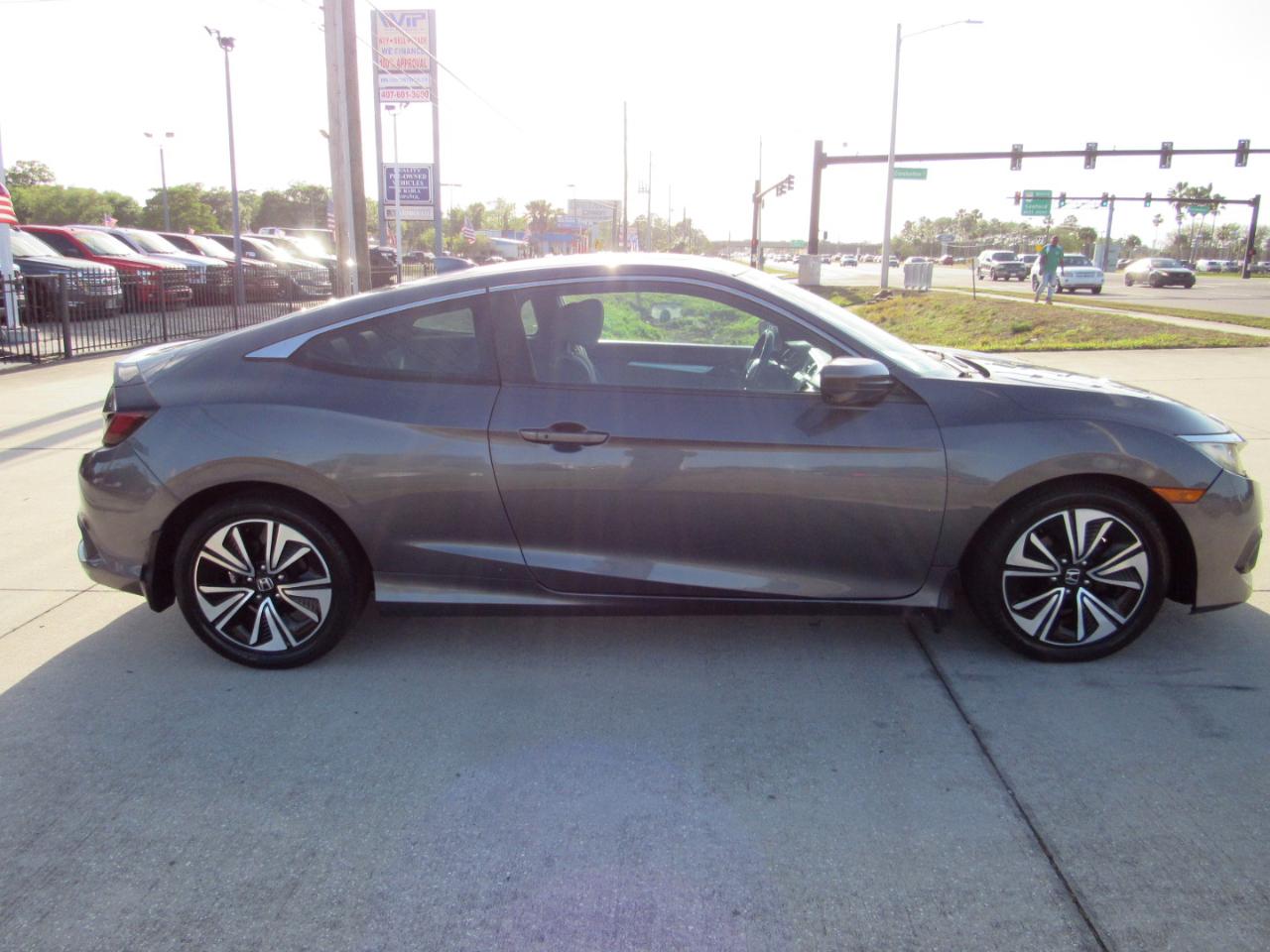 Honda Civic Coupe EX-T CVT 2018