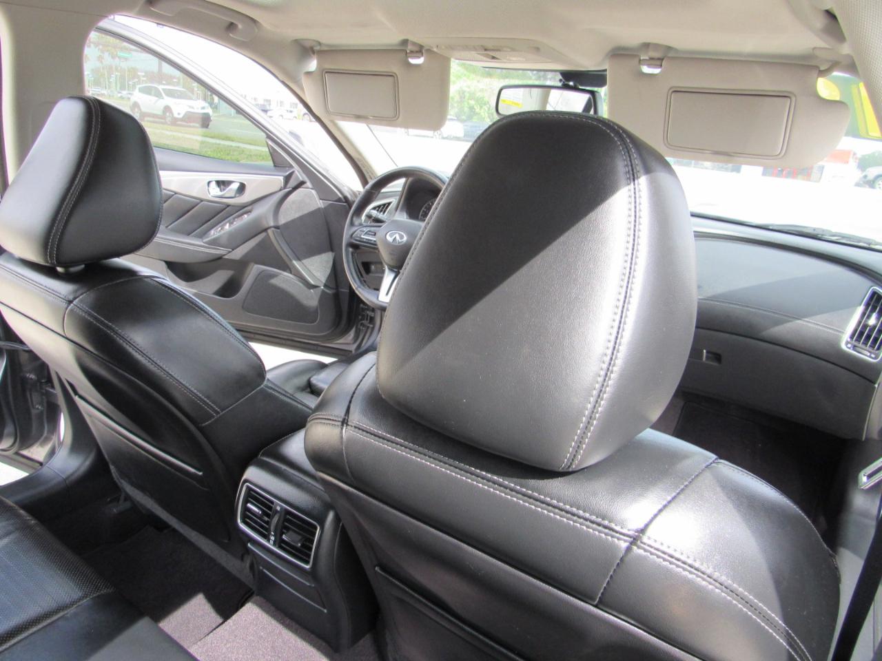 Infiniti Q50 3.0t Sport RWD 2018