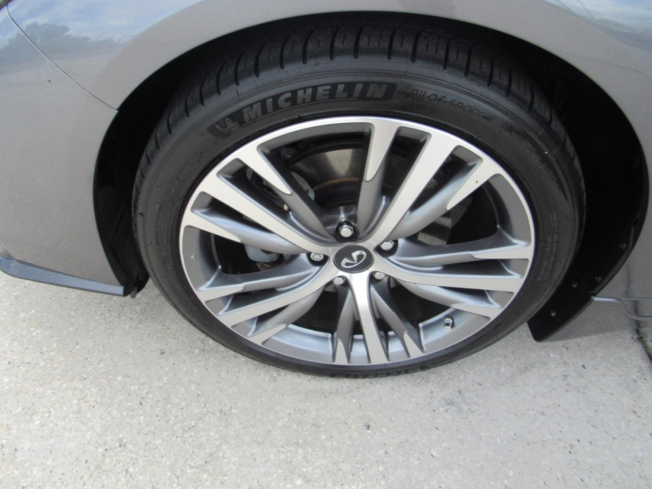 Infiniti Q50 3.0t Sport RWD 2018