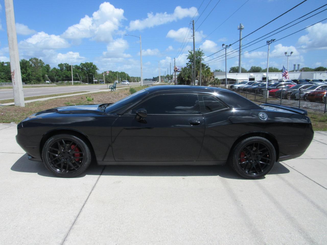 Dodge Challenger 2dr Cpe SXT 2016