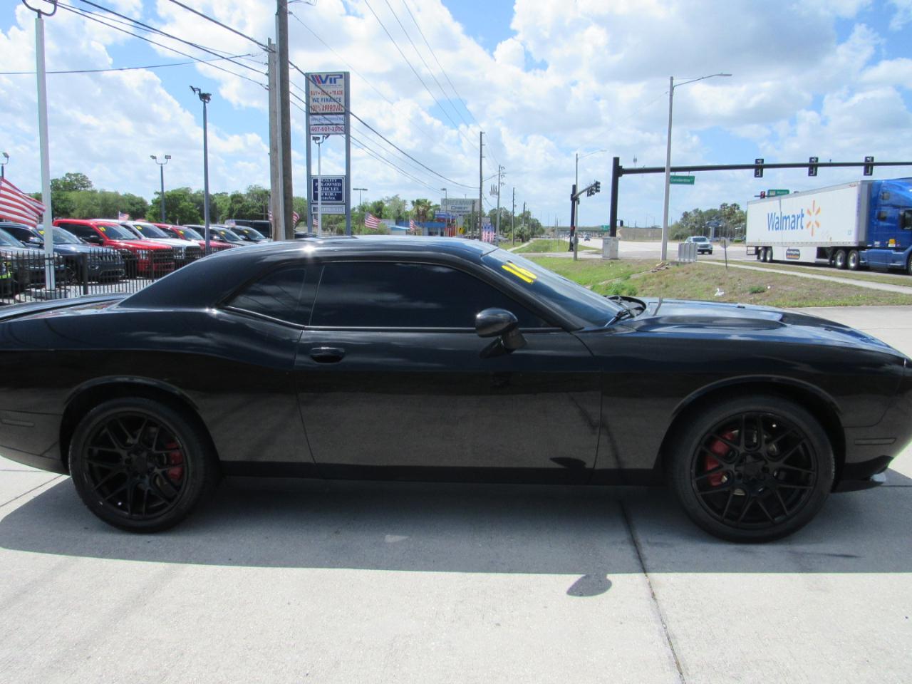 Dodge Challenger 2dr Cpe SXT 2016
