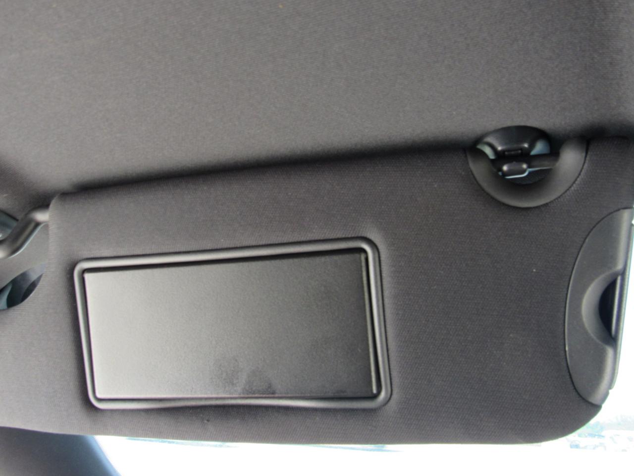 Dodge Challenger 2dr Cpe SXT 2016