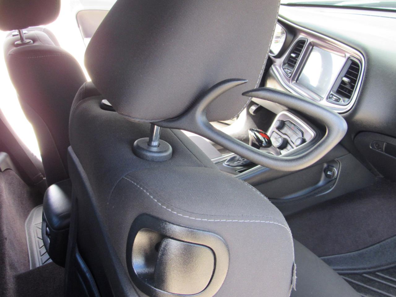 Dodge Challenger 2dr Cpe SXT 2016