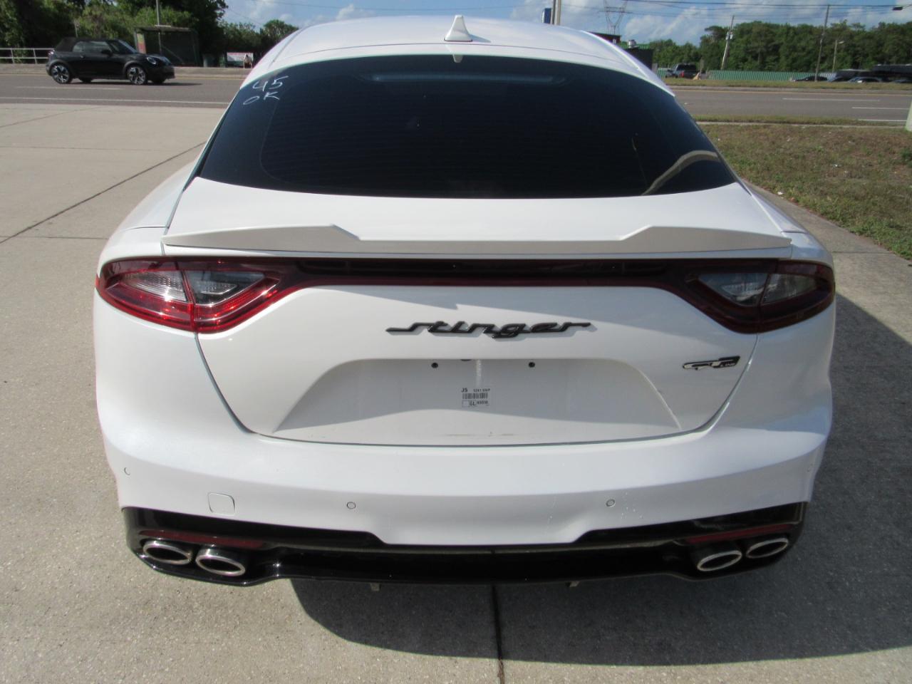 Kia Stinger GT-Line RWD 2021