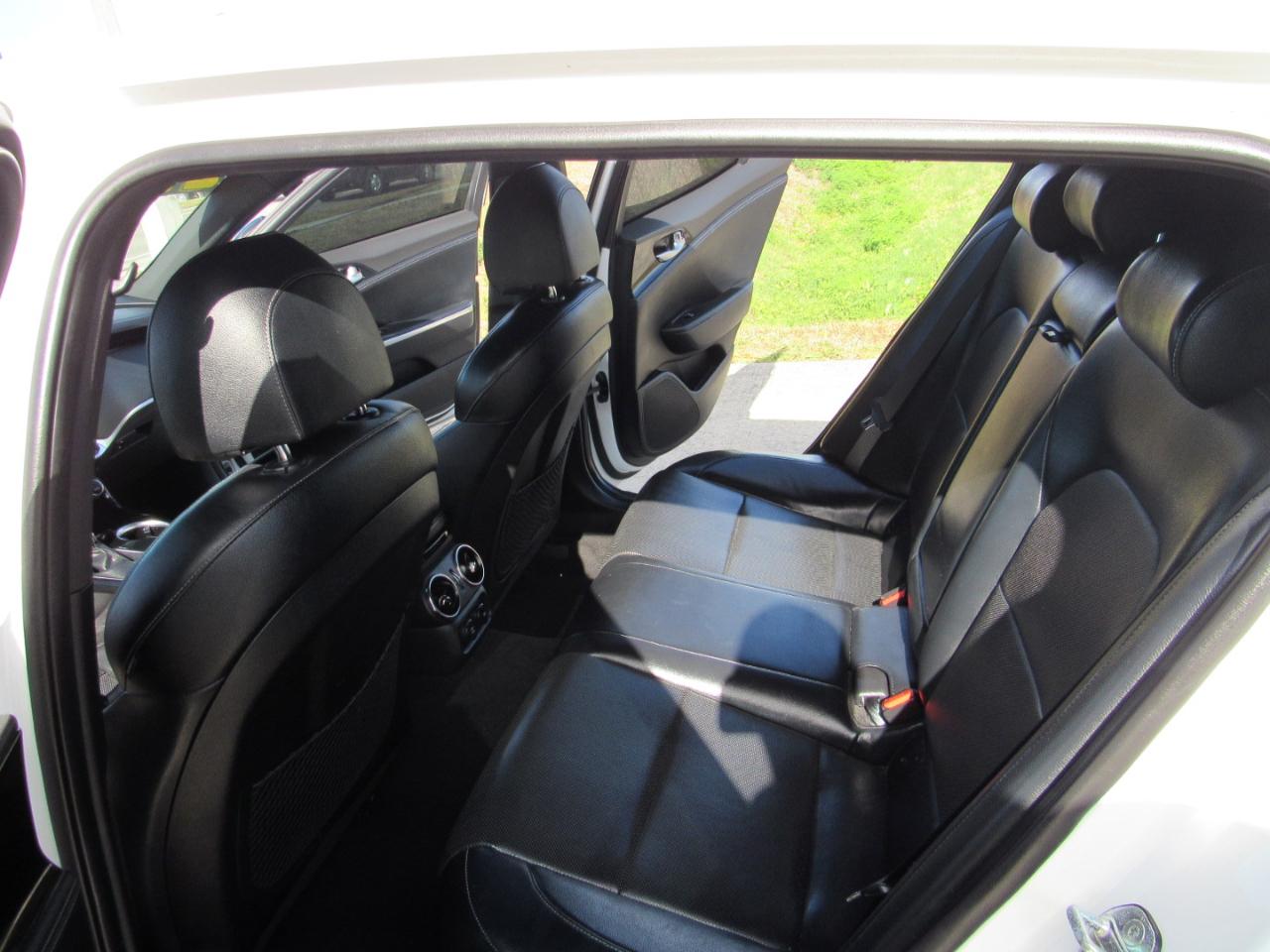 Kia Stinger GT-Line RWD 2021