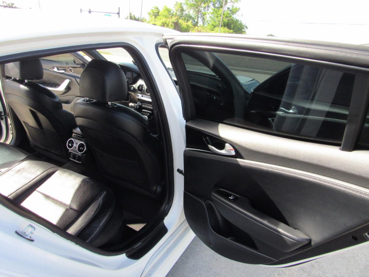 Kia Stinger GT-Line RWD 2021