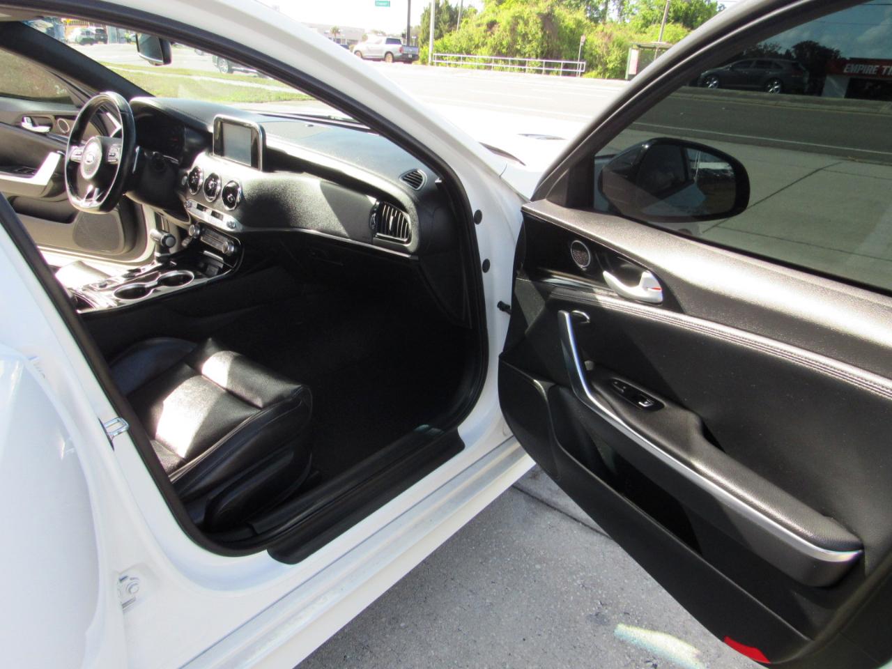 Kia Stinger GT-Line RWD 2021