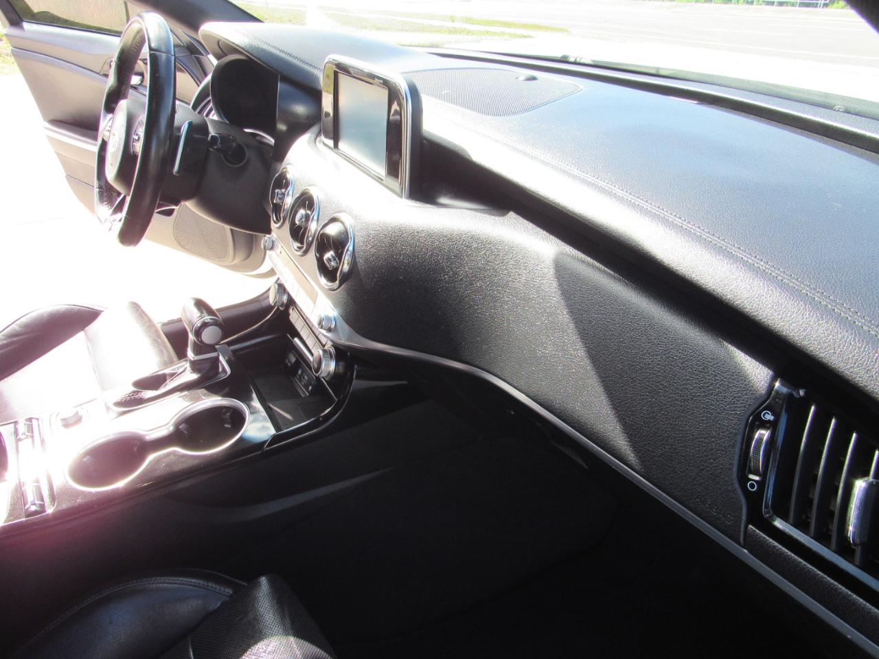 Kia Stinger GT-Line RWD 2021