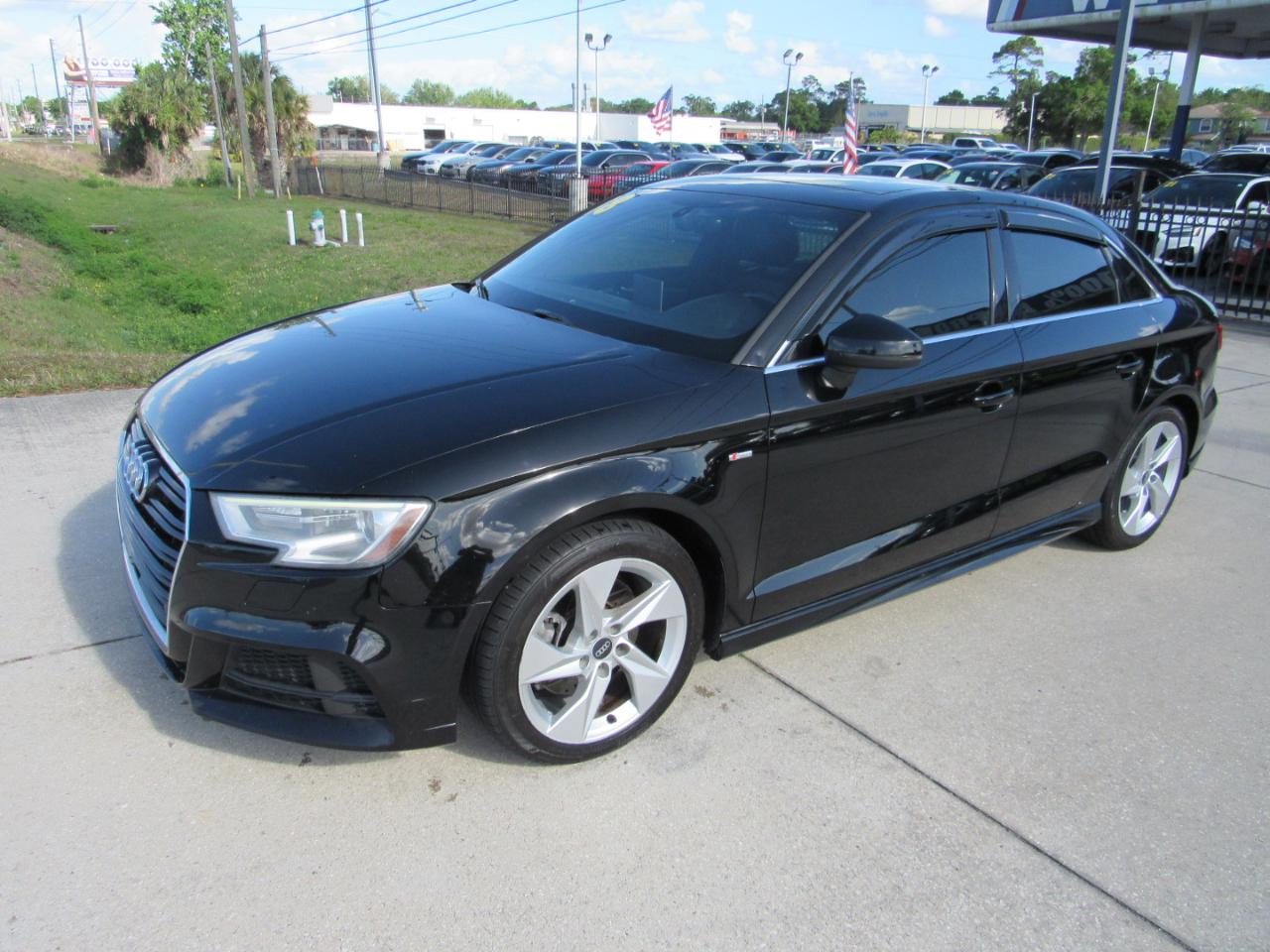 Audi A3 Sedan 2.0 TFSI Tech Premium Plus quattro AWD 2018