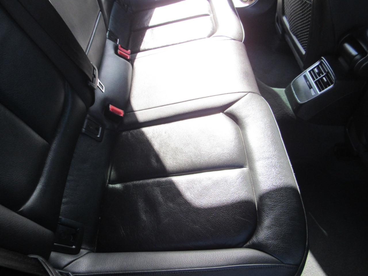 Audi A3 Sedan 2.0 TFSI Tech Premium Plus quattro AWD 2018