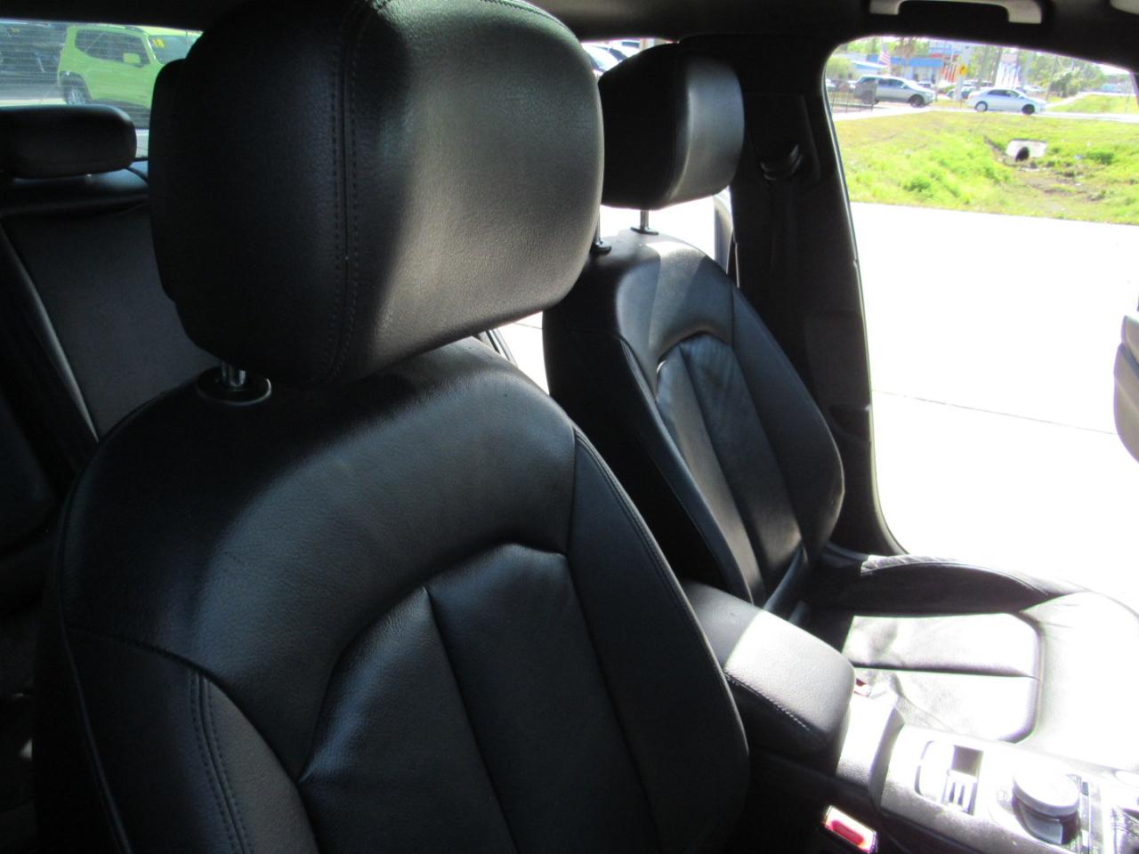 Audi A3 Sedan 2.0 TFSI Tech Premium Plus quattro AWD 2018