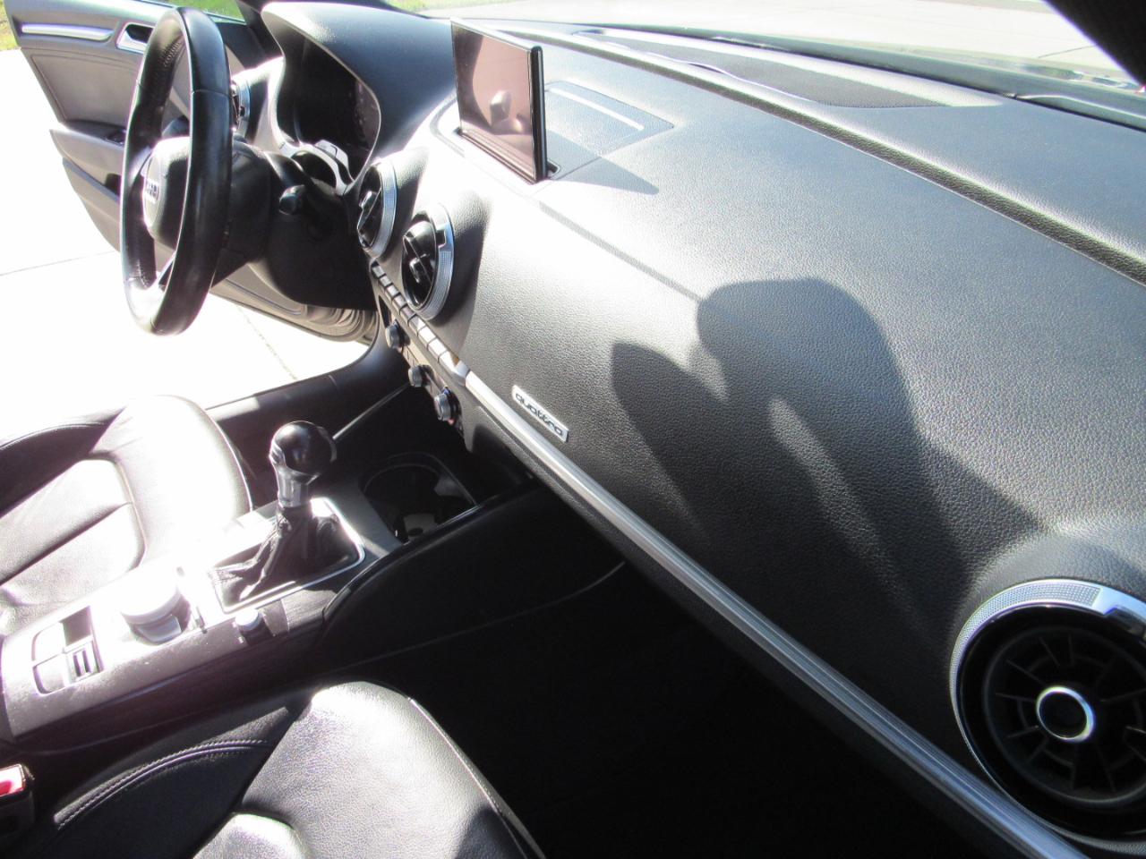 Audi A3 Sedan 2.0 TFSI Tech Premium Plus quattro AWD 2018