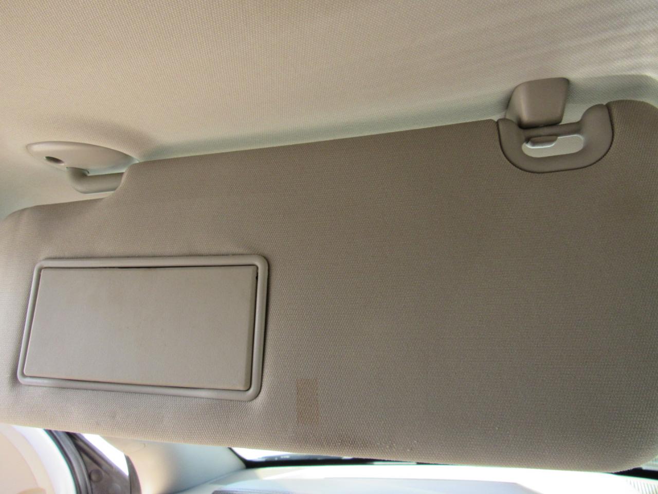 RAM 1500 4WD Quad Cab 140.5" Laramie 2014