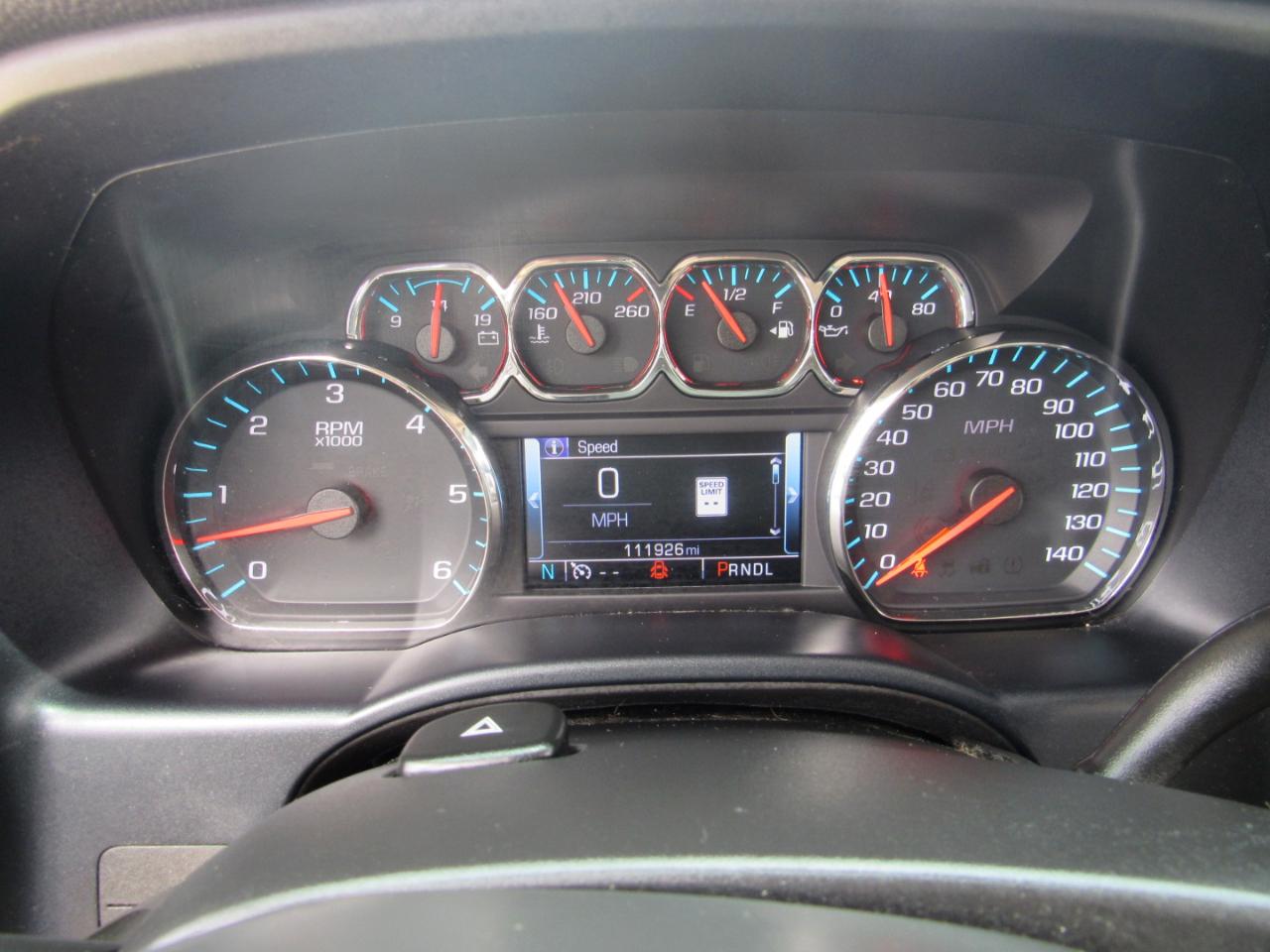 Chevrolet Silverado 1500 4WD Crew Cab 143.5" High Country 2017