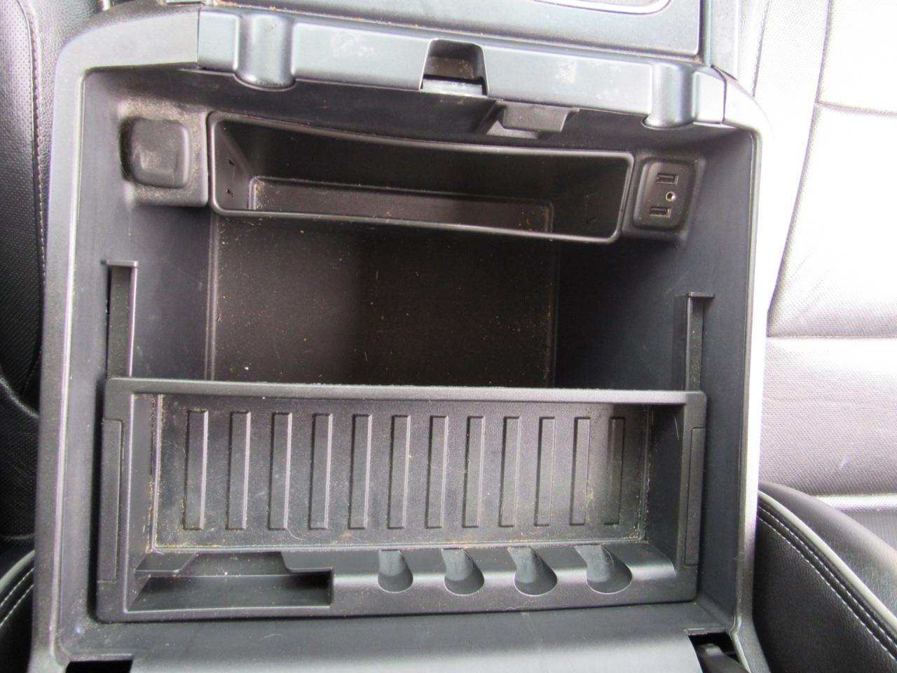 Chevrolet Silverado 1500 4WD Crew Cab 143.5" High Country 2017