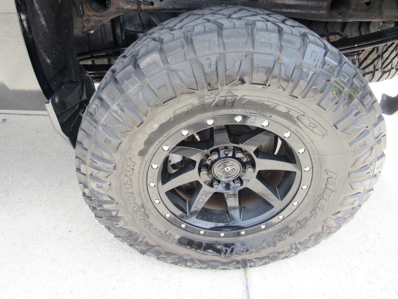 Chevrolet Silverado 1500 4WD Crew Cab 143.5" High Country 2017